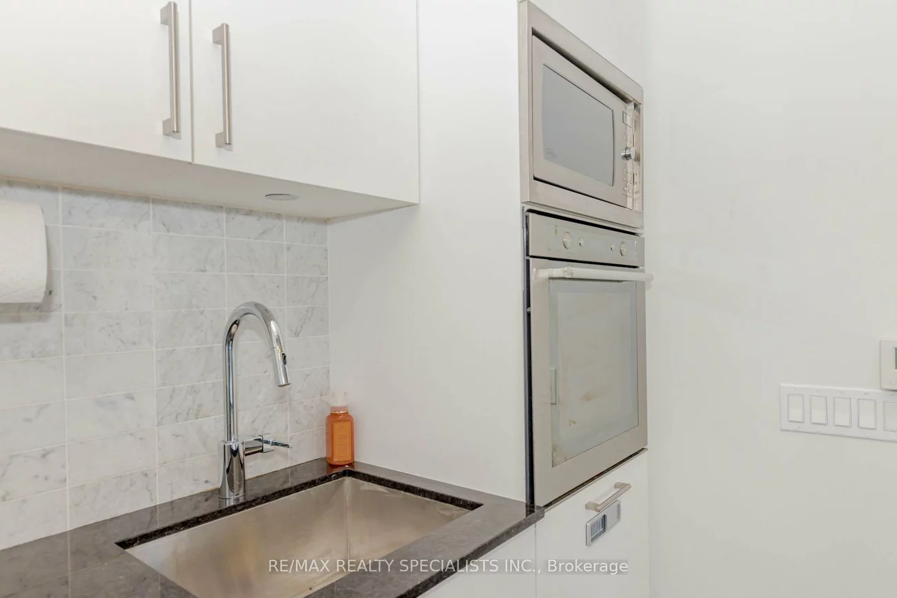 576, FRONT, Waterfront Communities C1, Toronto