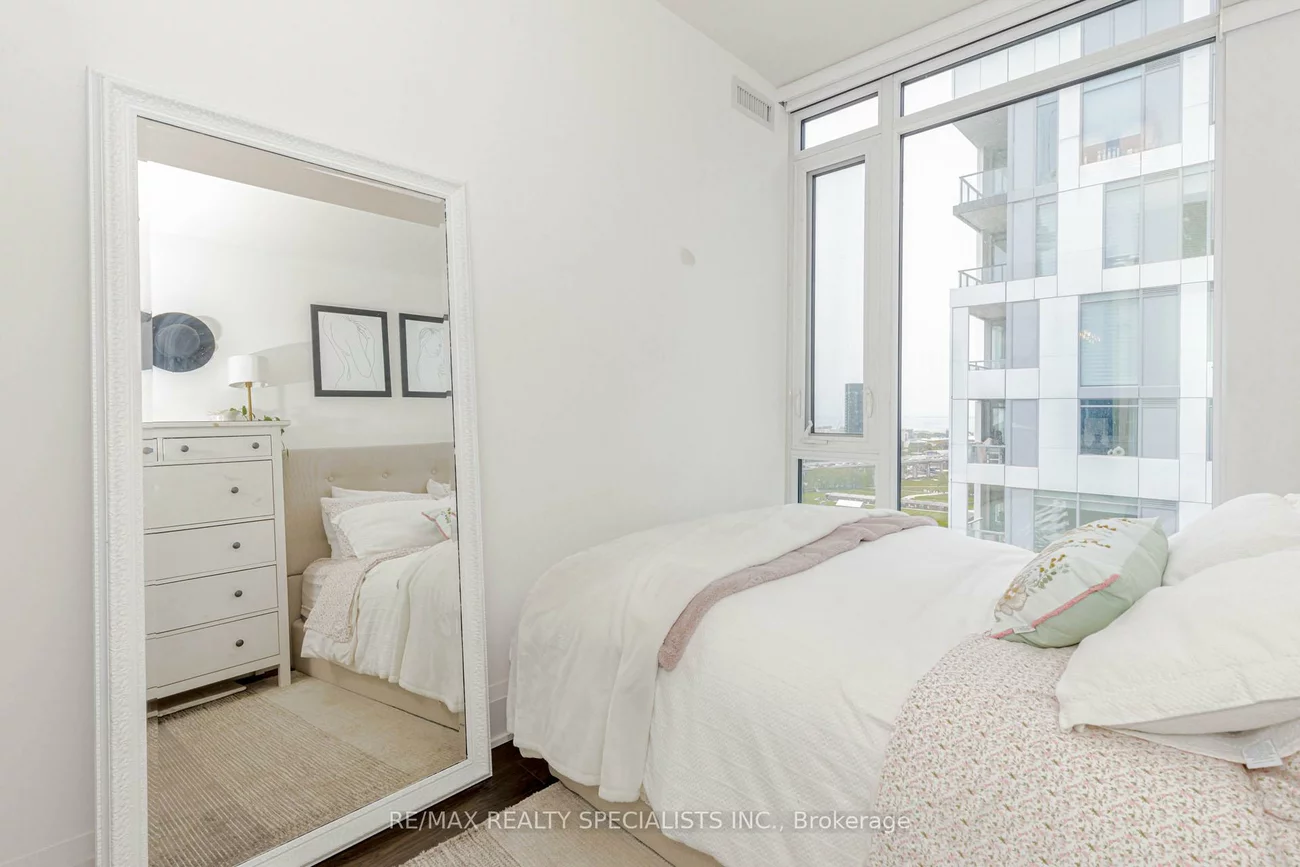 576, FRONT, Waterfront Communities C1, Toronto