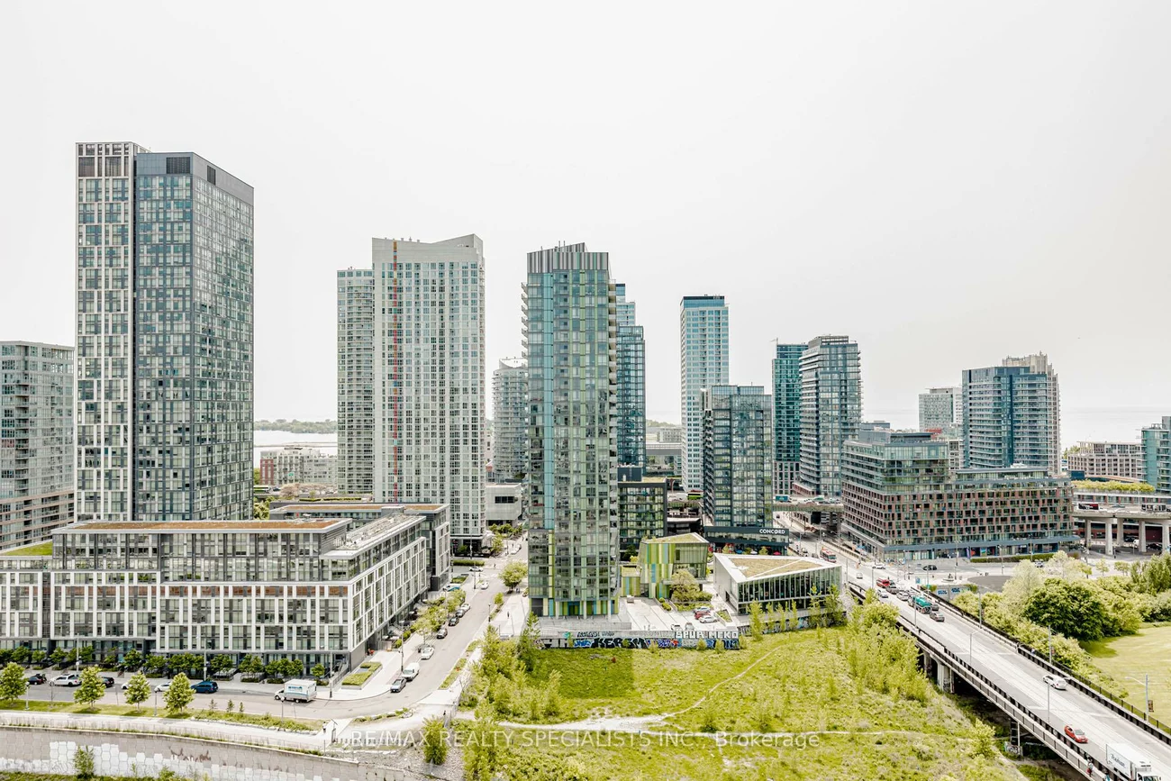 576, FRONT, Waterfront Communities C1, Toronto