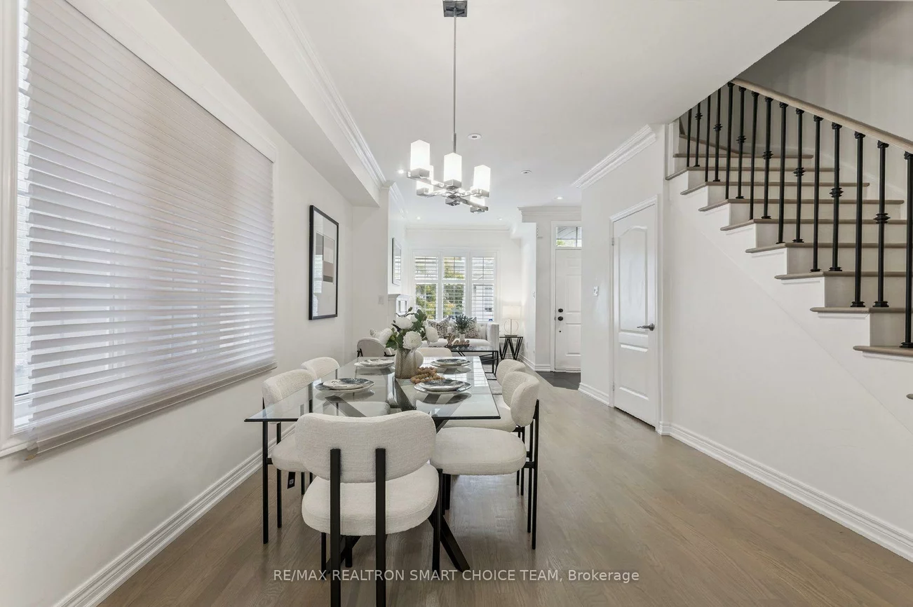 34, McBride, Willowdale West, Toronto