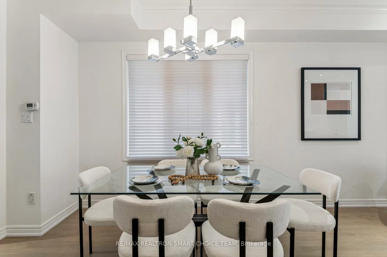 34, McBride, Willowdale West, Toronto