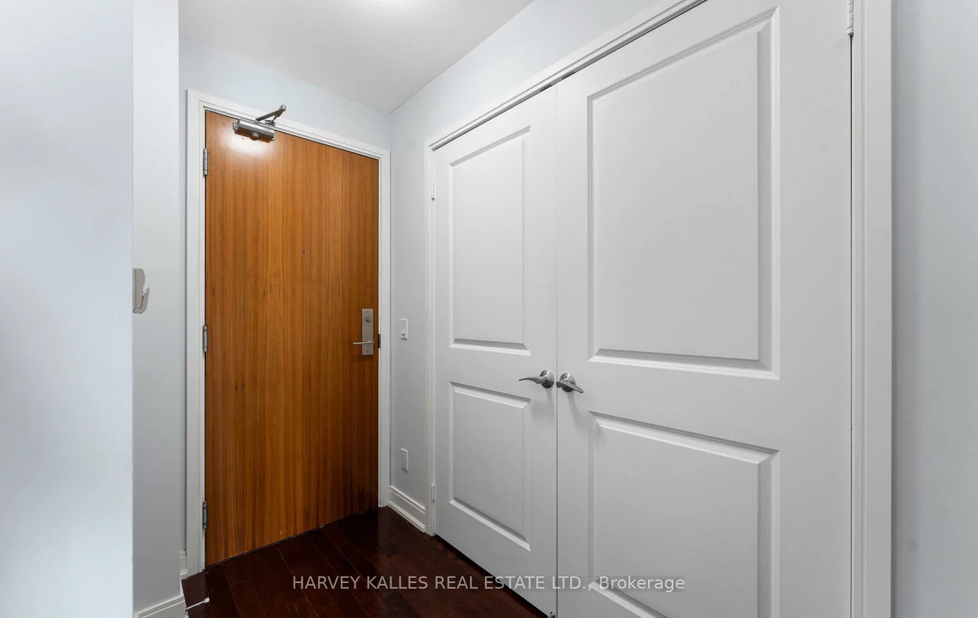 88, Broadway, Mount Pleasant West, Toronto