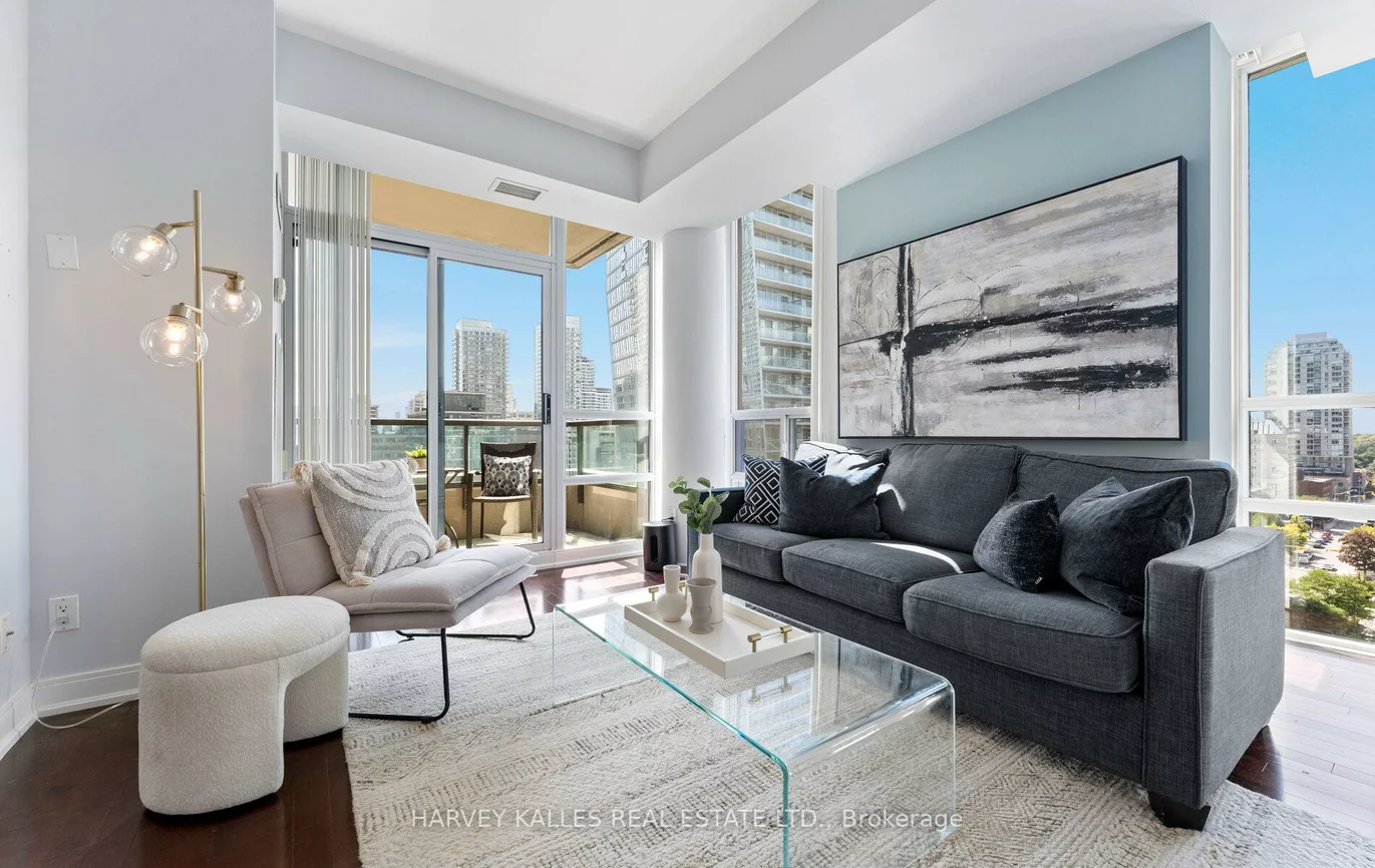 88, Broadway, Mount Pleasant West, Toronto