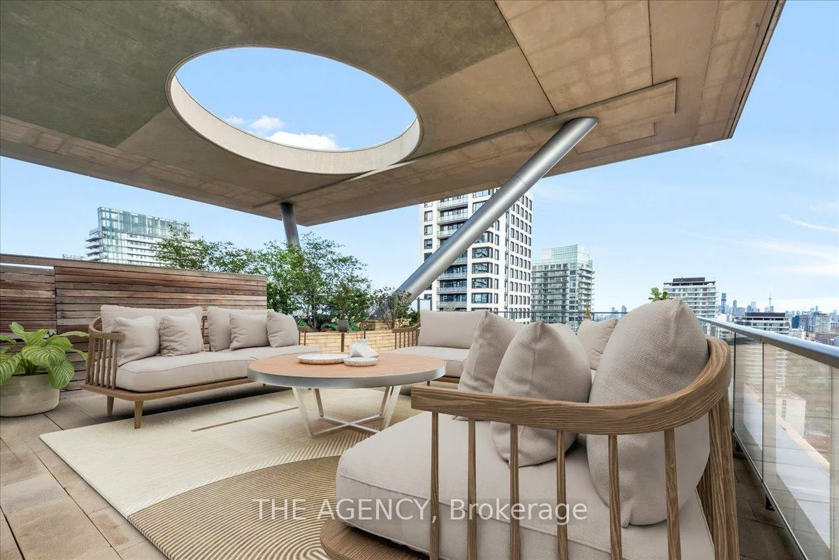 70, Roehampton, Mount Pleasant West, Toronto
