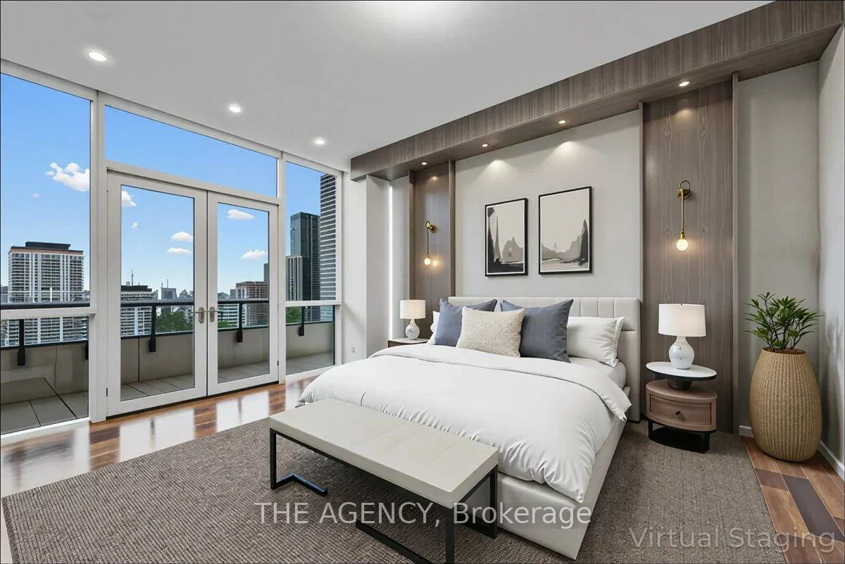 70, Roehampton, Mount Pleasant West, Toronto