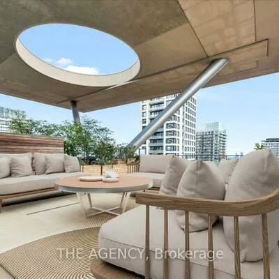 70, Roehampton, Mount Pleasant West, Toronto