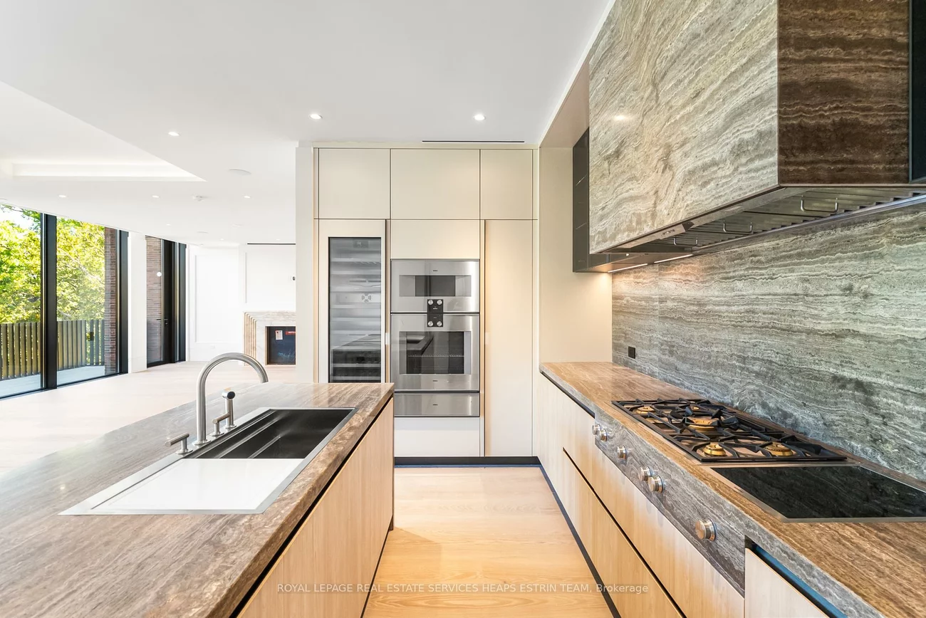 7, Dale, Rosedale-Moore Park, Toronto