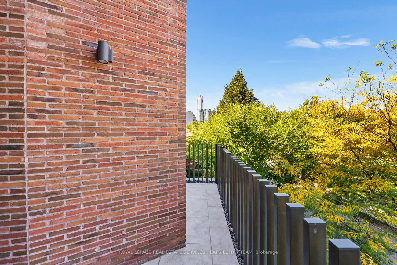 7, Dale, Rosedale-Moore Park, Toronto