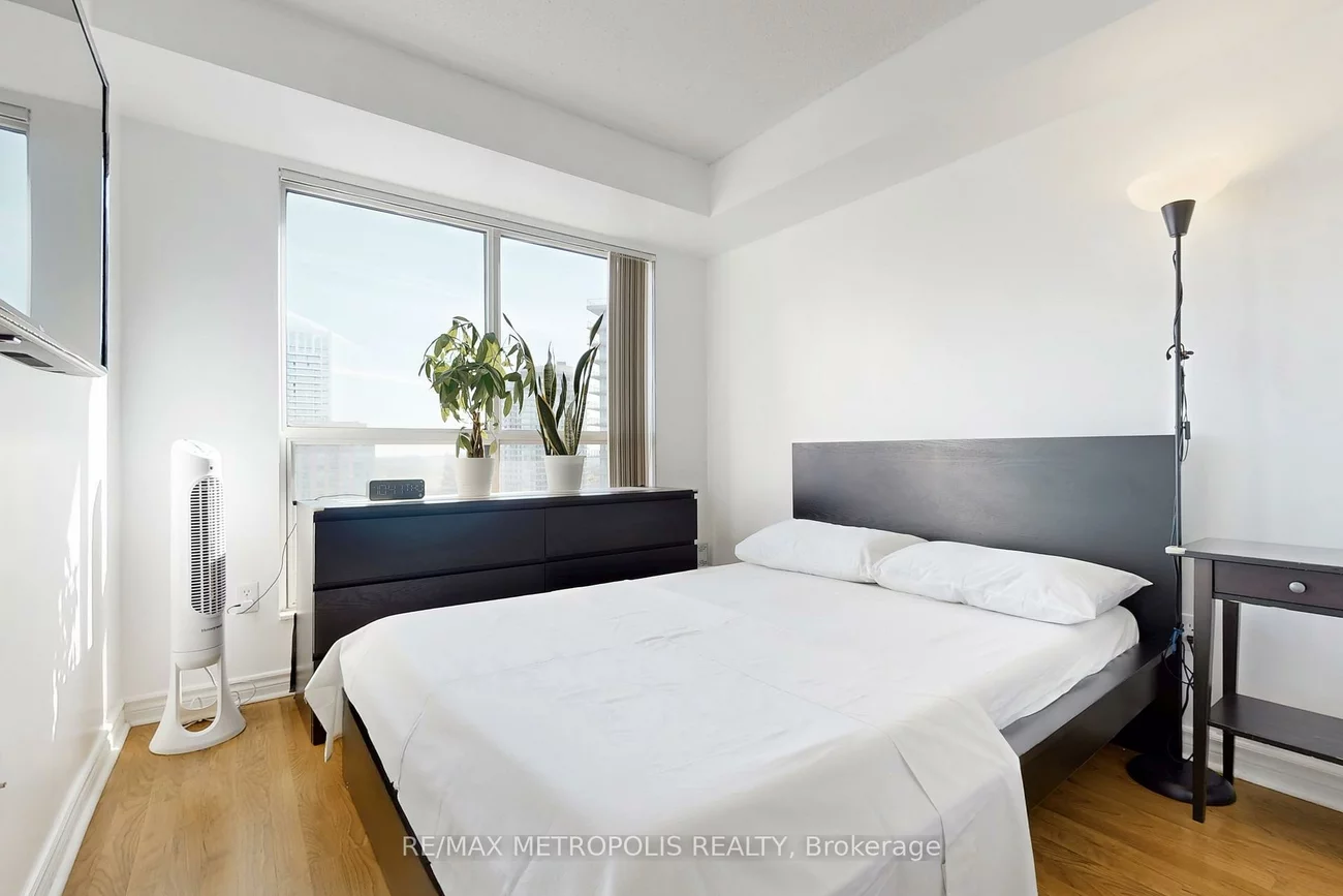 7, Lorraine, Willowdale West, Toronto