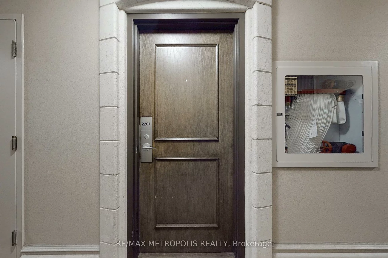 7, Lorraine, Willowdale West, Toronto