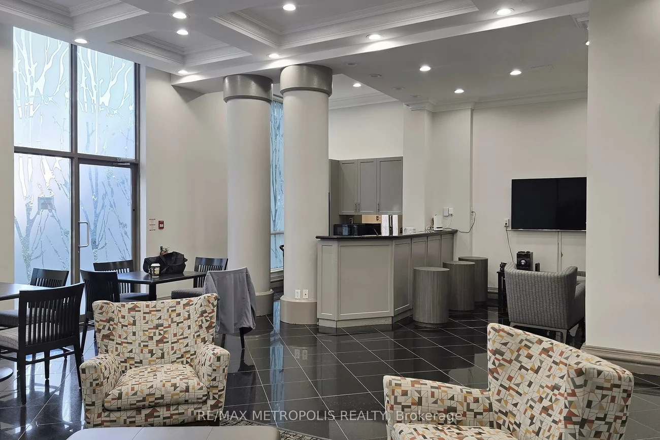 7, Lorraine, Willowdale West, Toronto