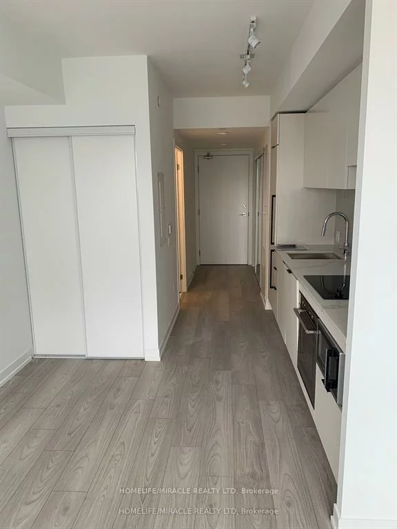 82, Dalhousie, Church-Yonge Corridor, Toronto