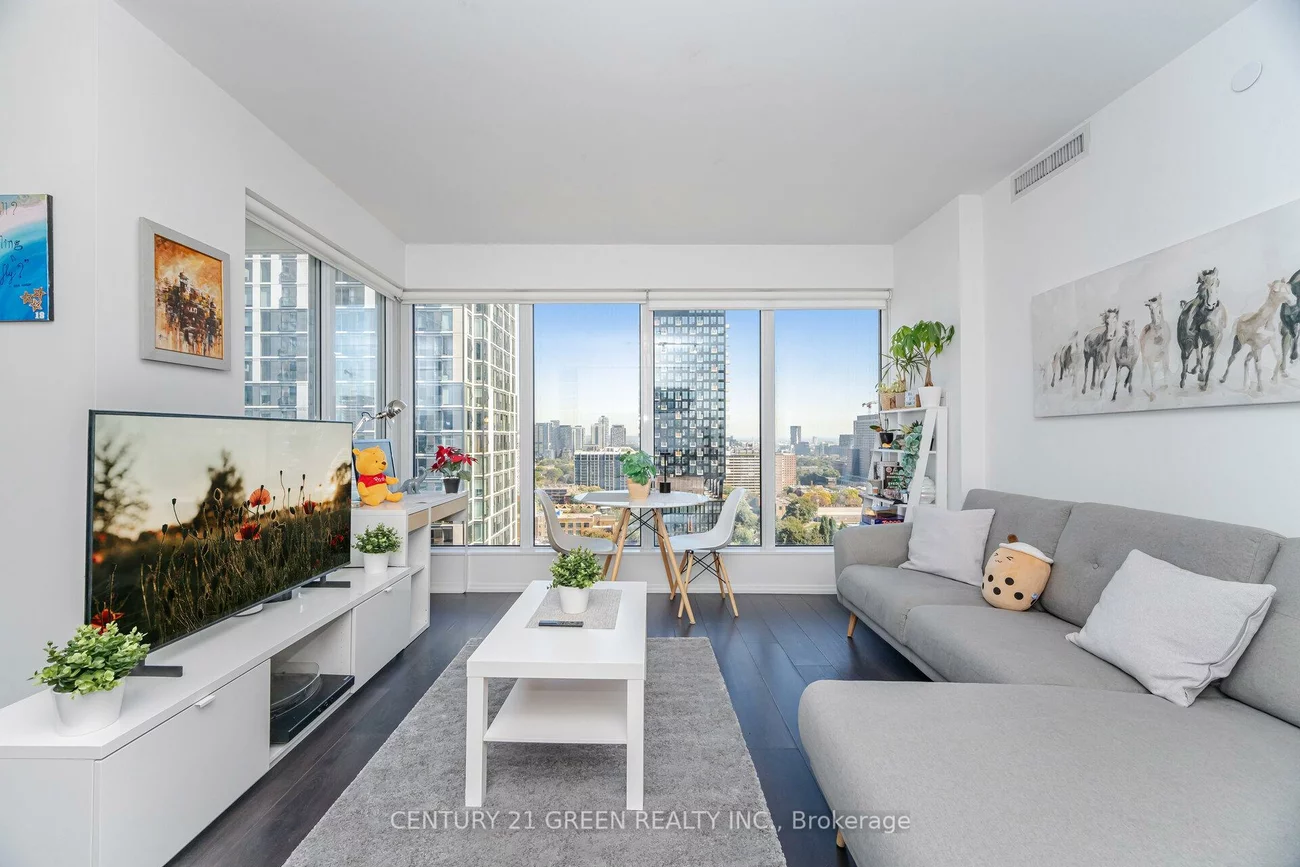 68, Shuter, Church-Yonge Corridor, Toronto