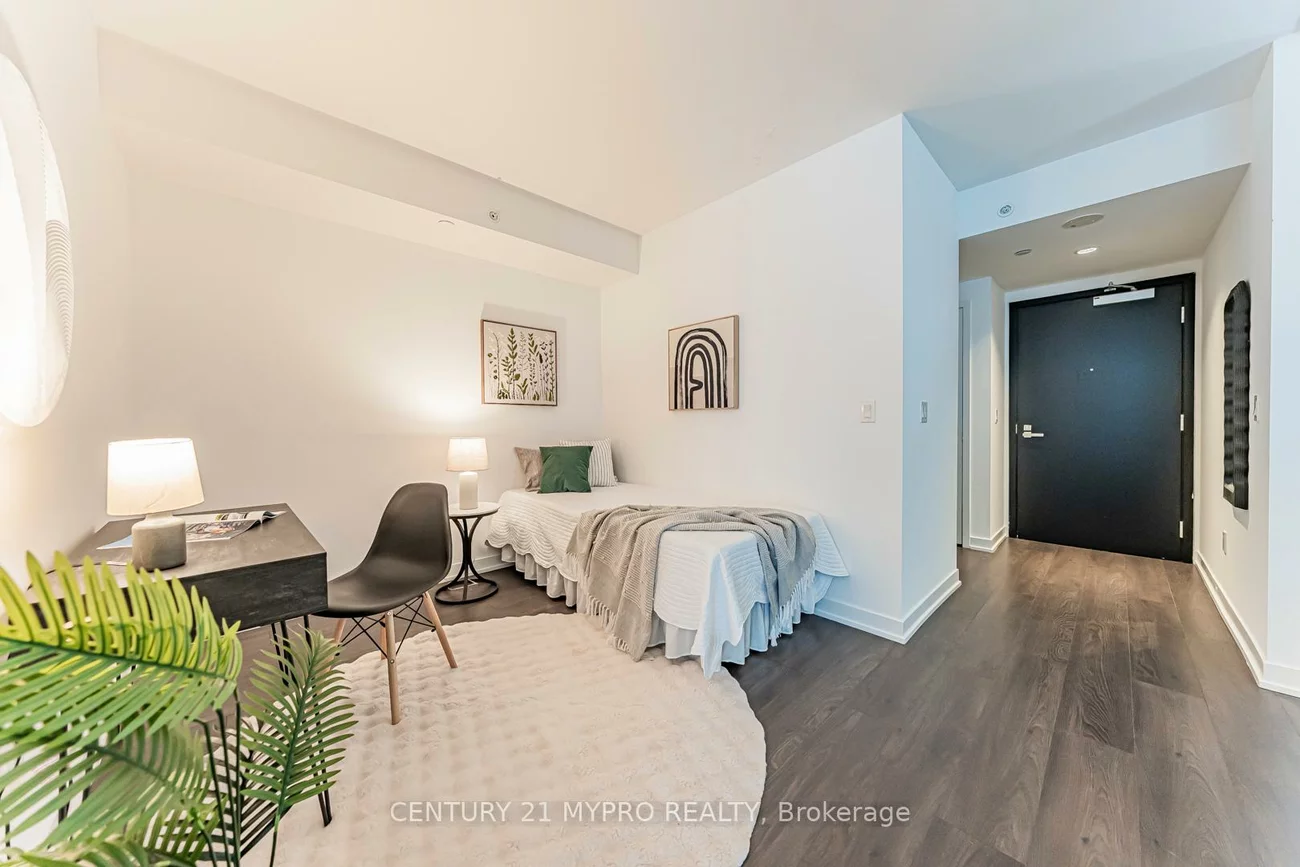 31, Tippett, Clanton Park, Toronto