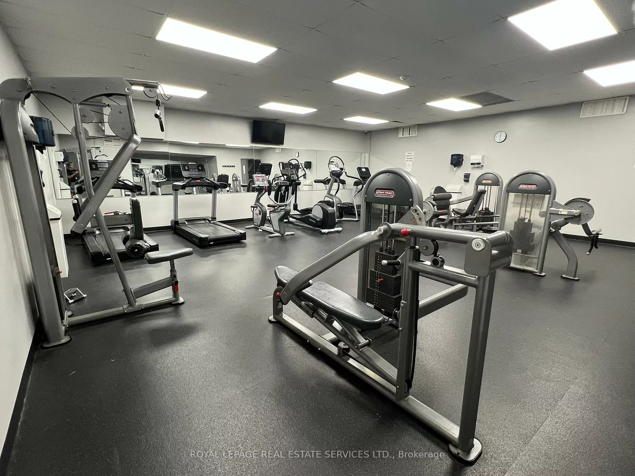 60, Pavane Linkway, Flemingdon Park, Toronto