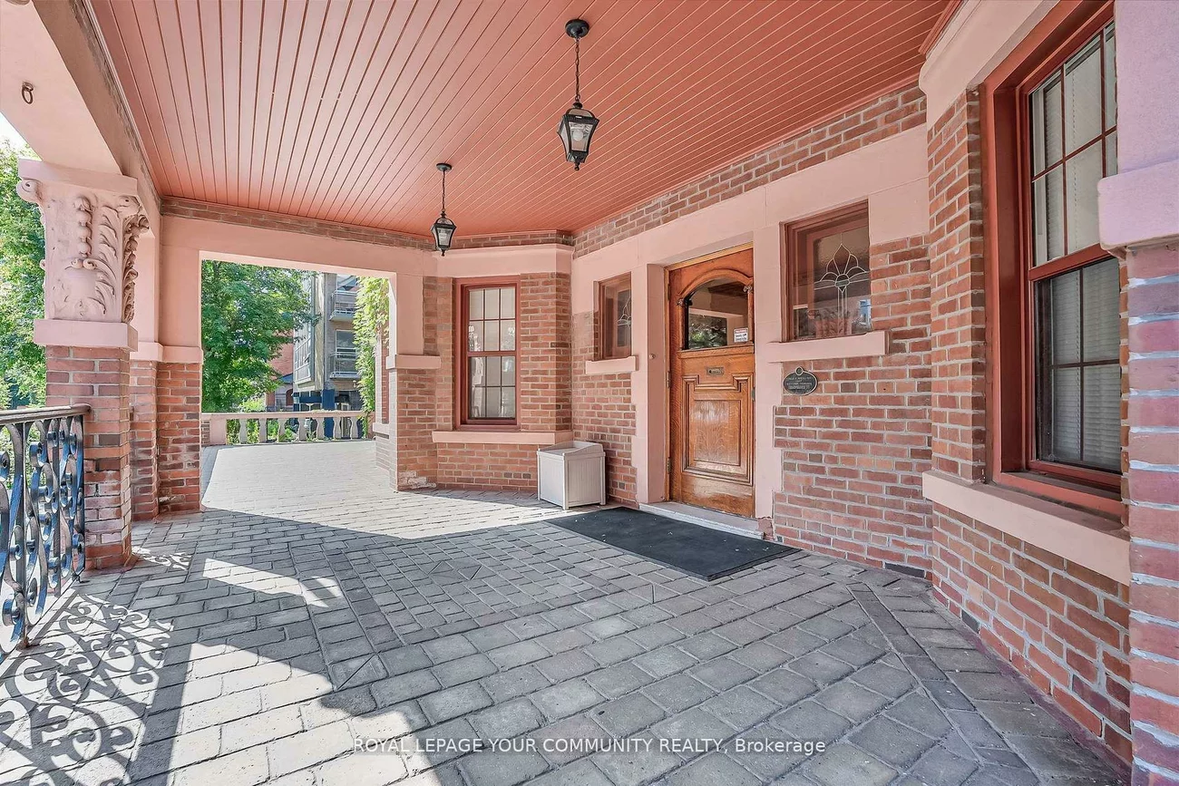 212, St George, Annex, Toronto