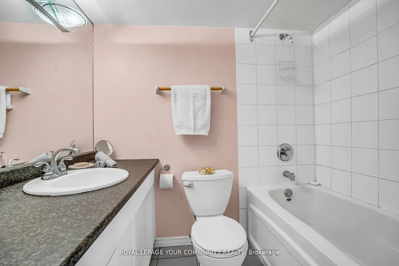 212, St George, Annex, Toronto