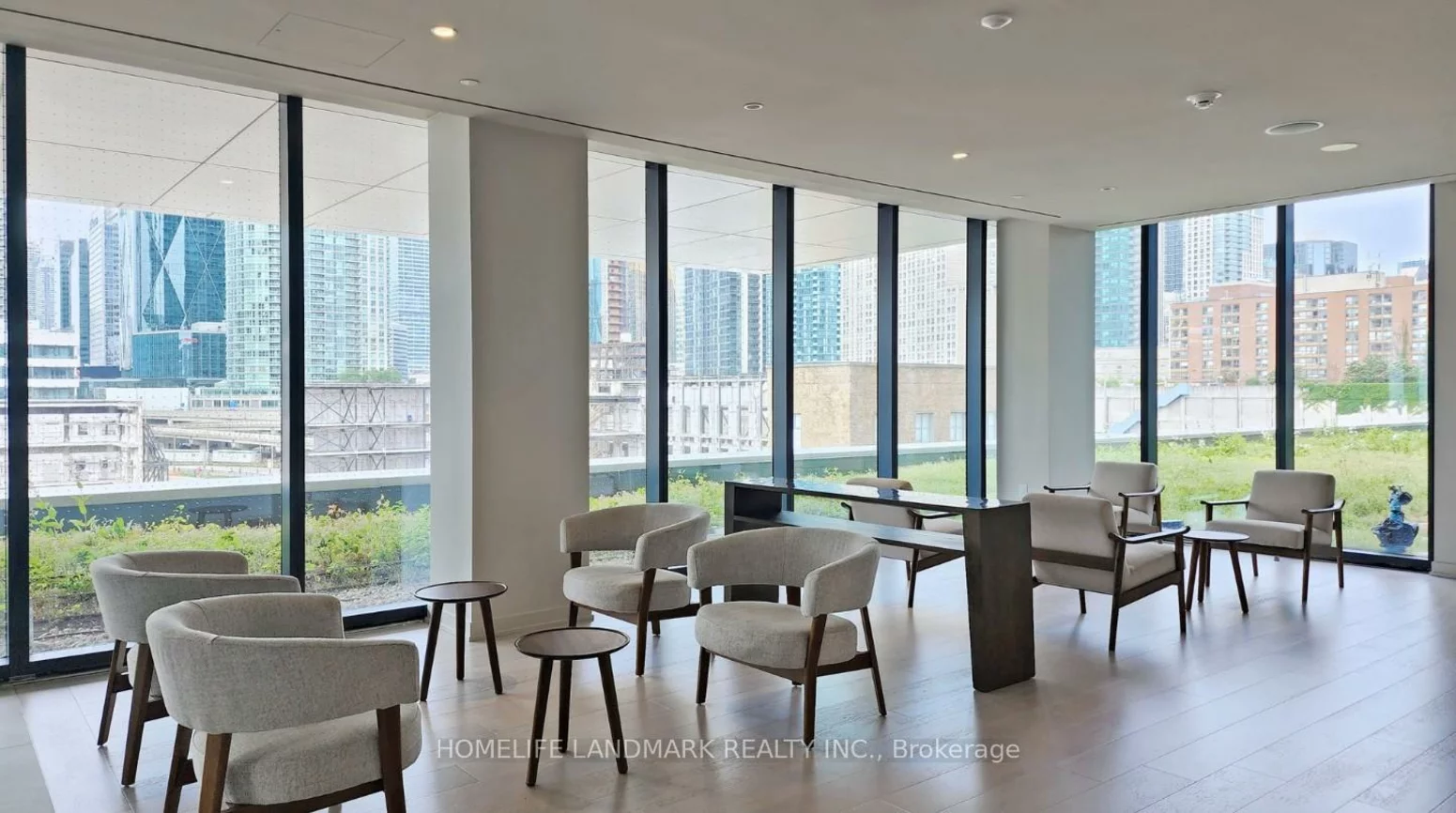 138, Downes, Waterfront Communities C8, Toronto