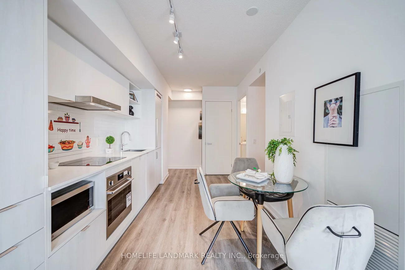 138, Downes, Waterfront Communities C8, Toronto