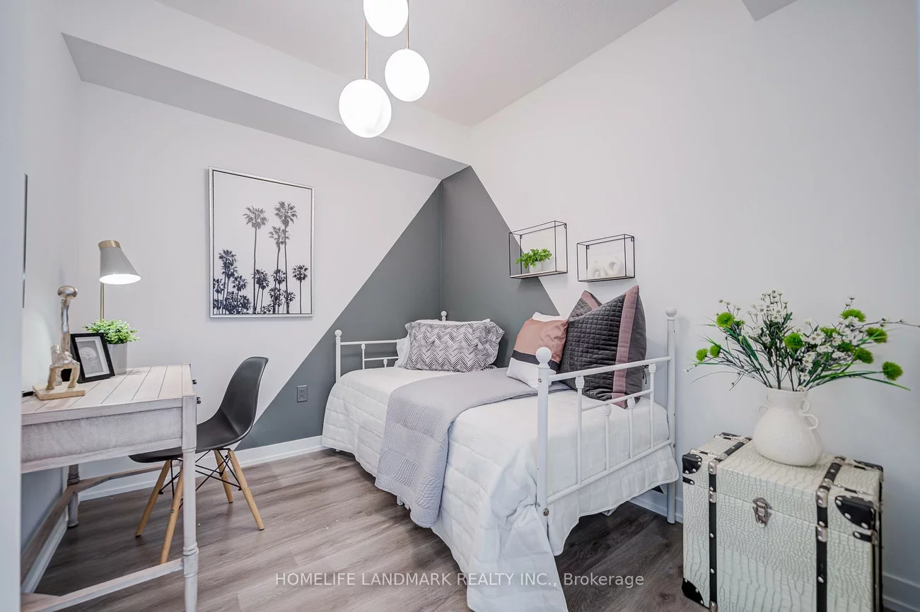 138, Downes, Waterfront Communities C8, Toronto