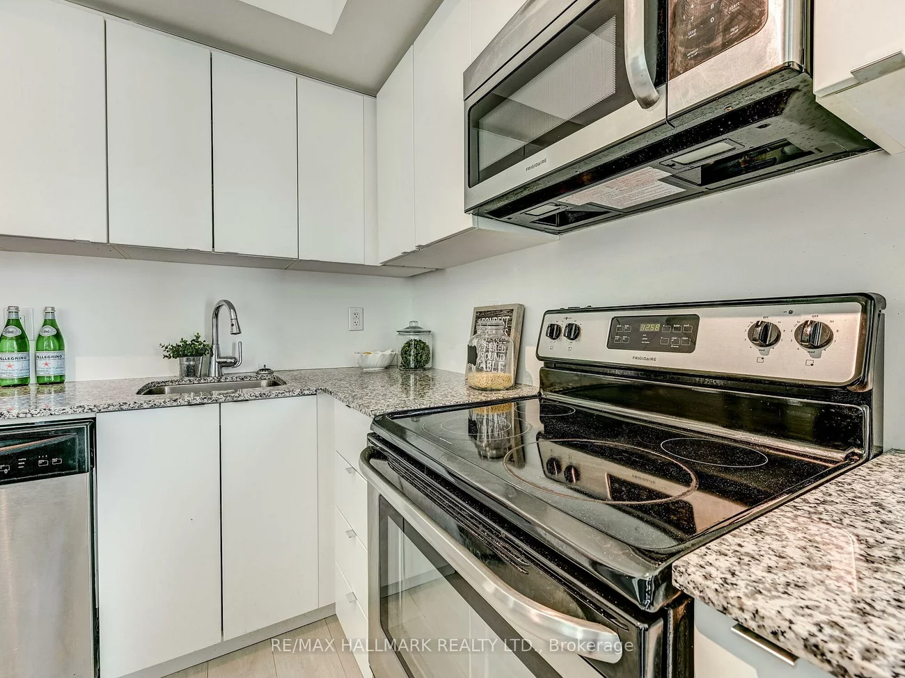 150, East Liberty, Niagara, Toronto
