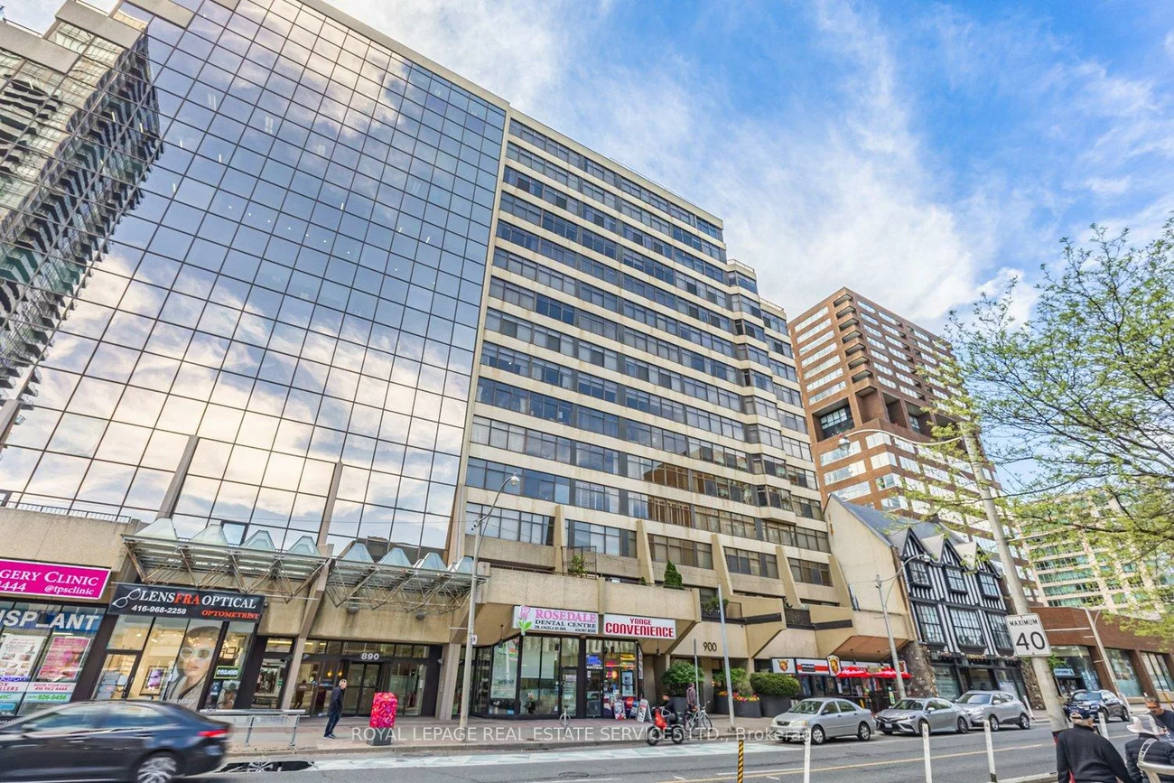 900, Yonge, Annex, Toronto