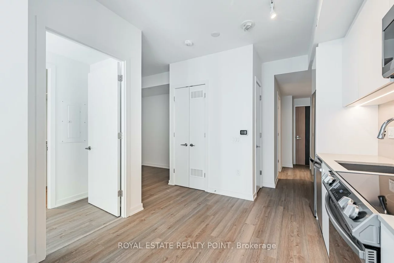 50, Power, Moss Park, Toronto