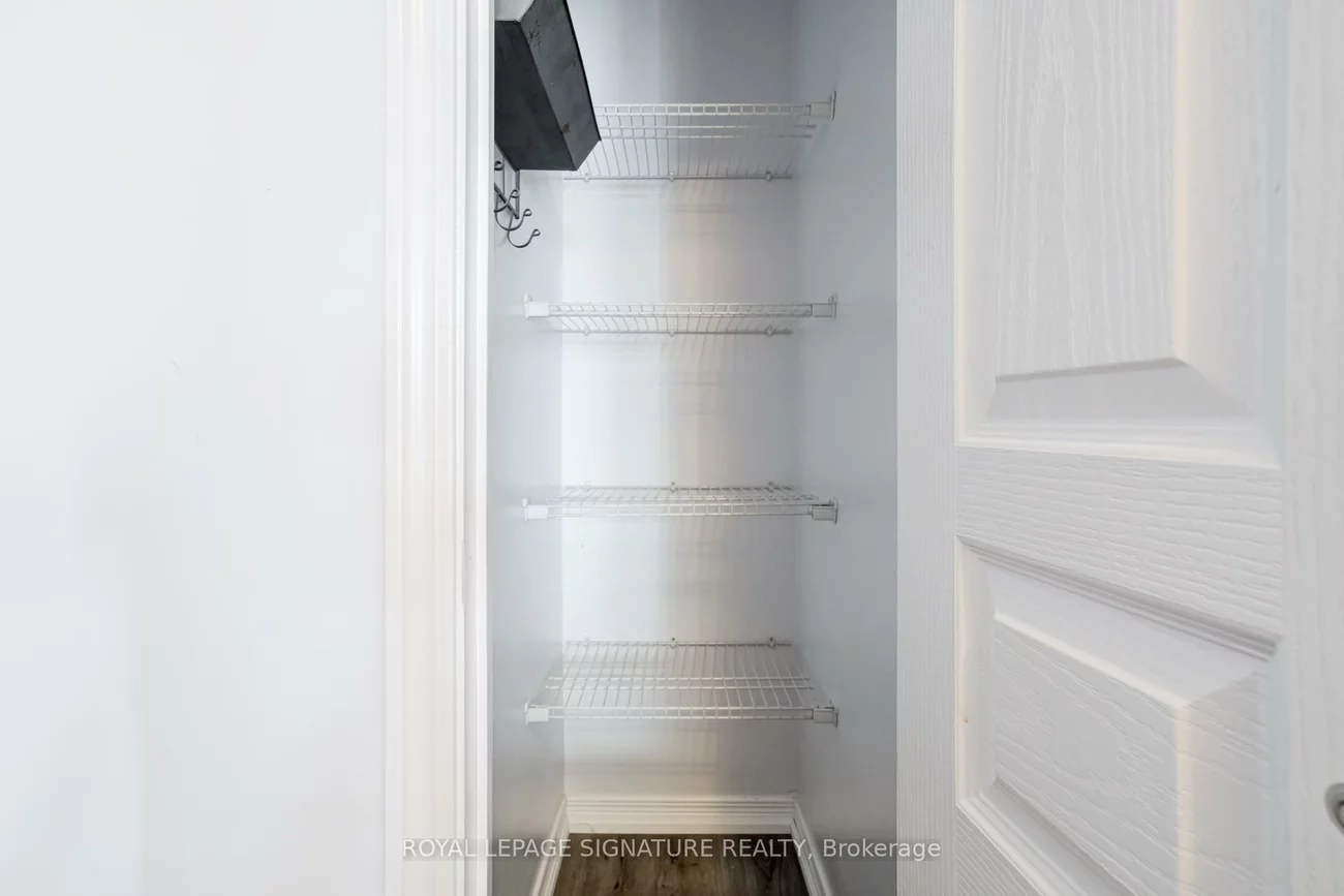 352, Front, Waterfront Communities C1, Toronto