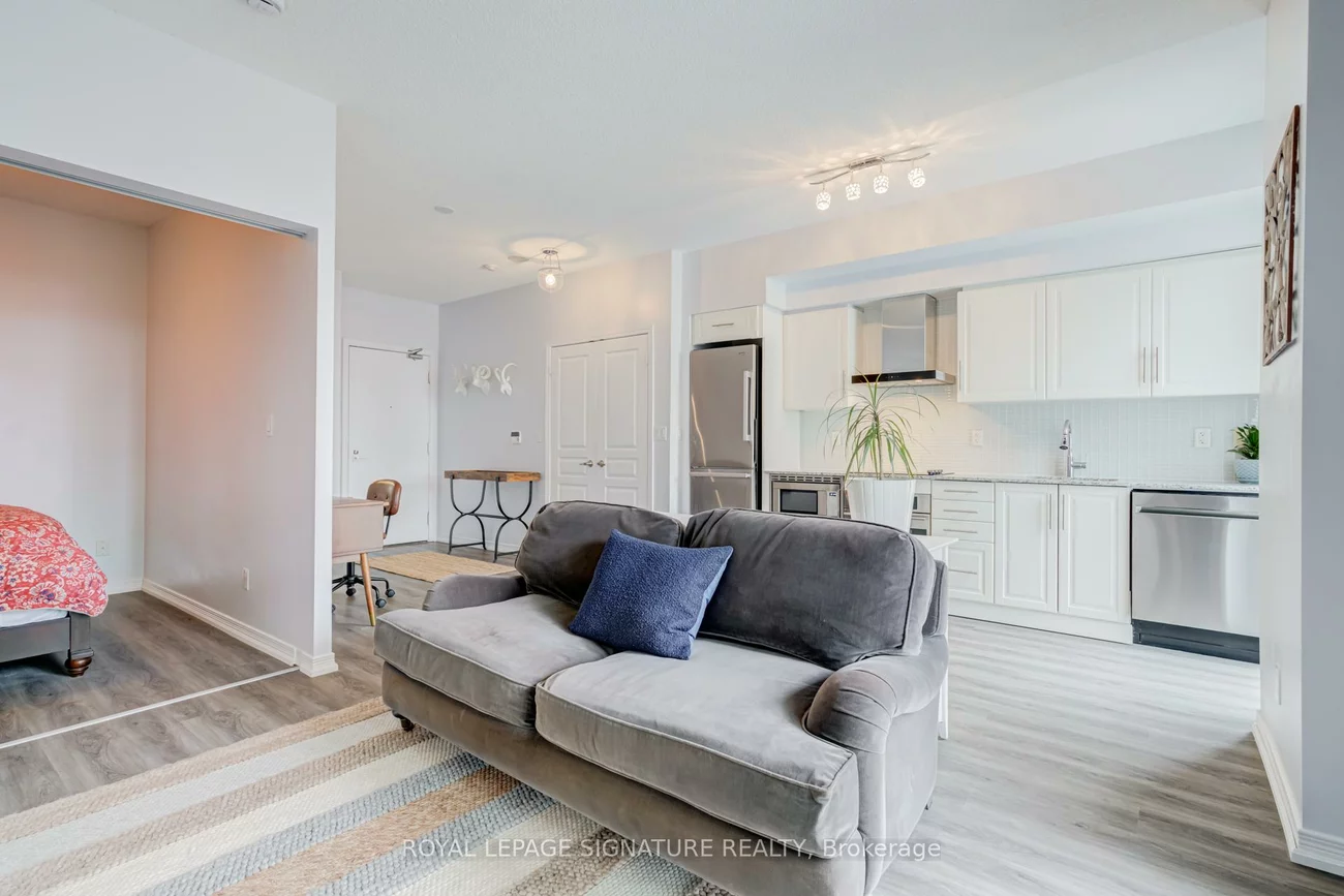 352, Front, Waterfront Communities C1, Toronto