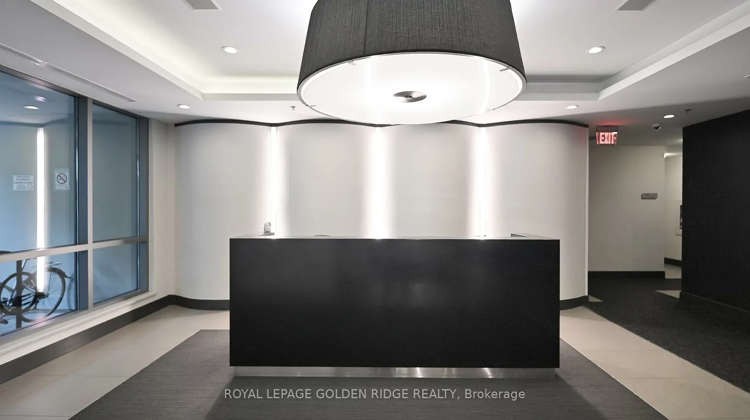 377, Madison, Casa Loma, Toronto