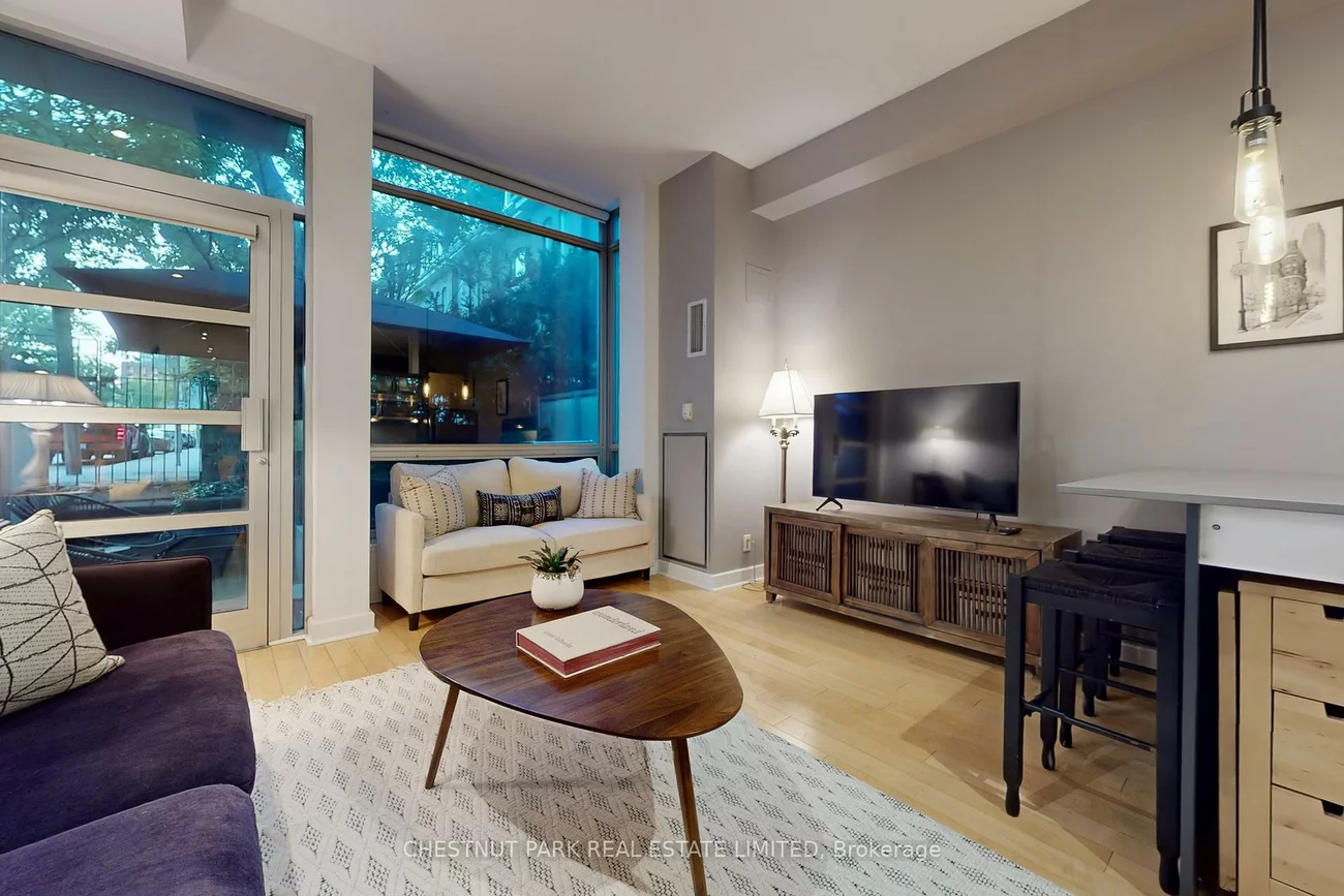 350, Wellington, Waterfront Communities C1, Toronto