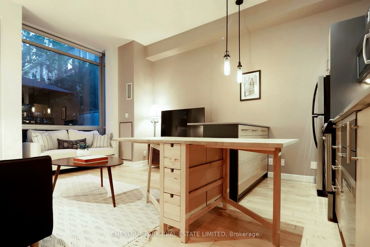 350, Wellington, Waterfront Communities C1, Toronto