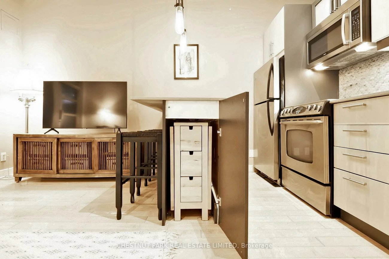 350, Wellington, Waterfront Communities C1, Toronto