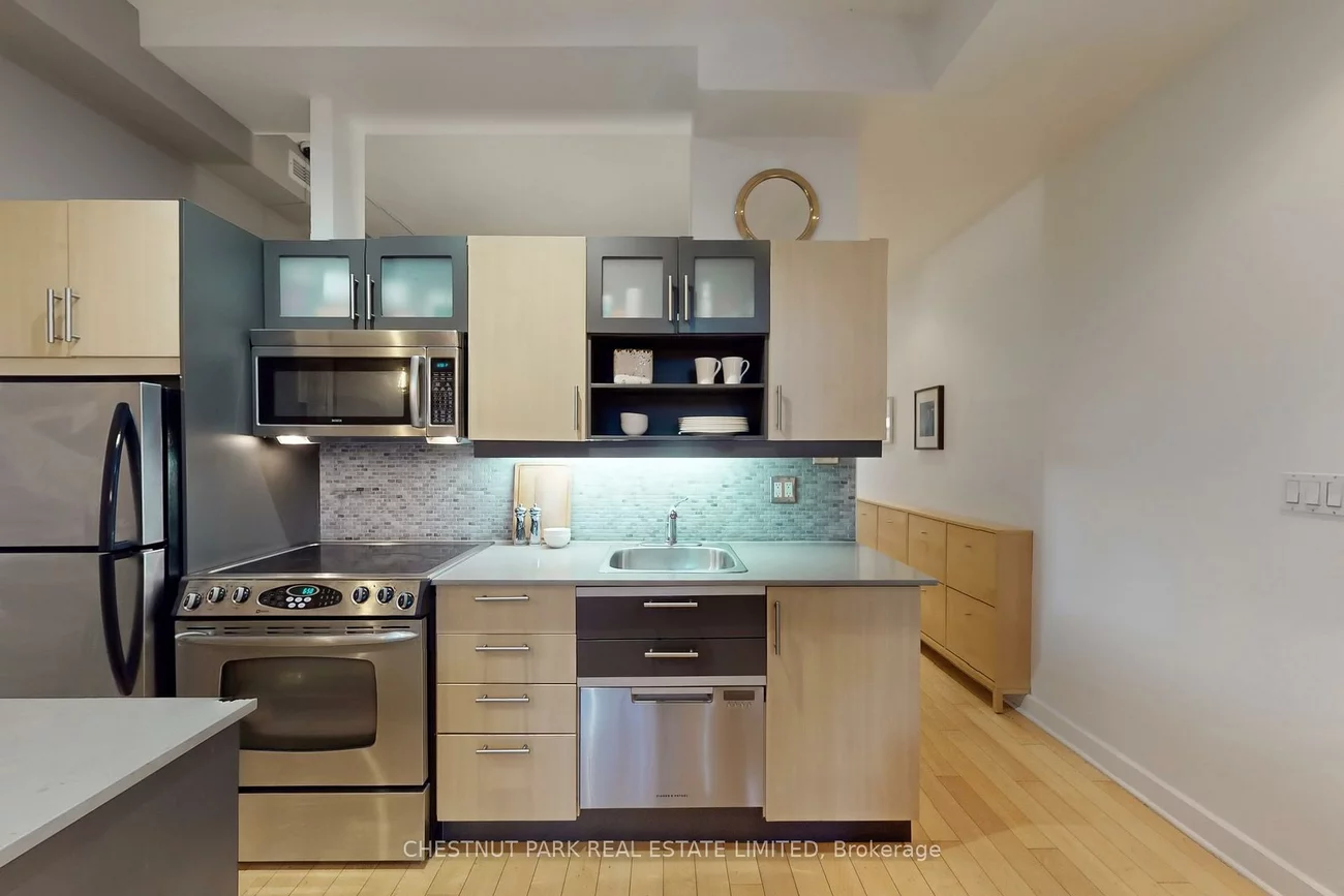 350, Wellington, Waterfront Communities C1, Toronto