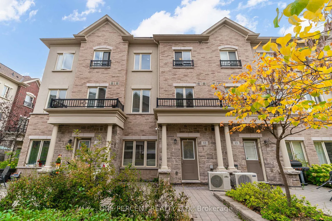 25, Coneflower, Westminster-Branson, Toronto