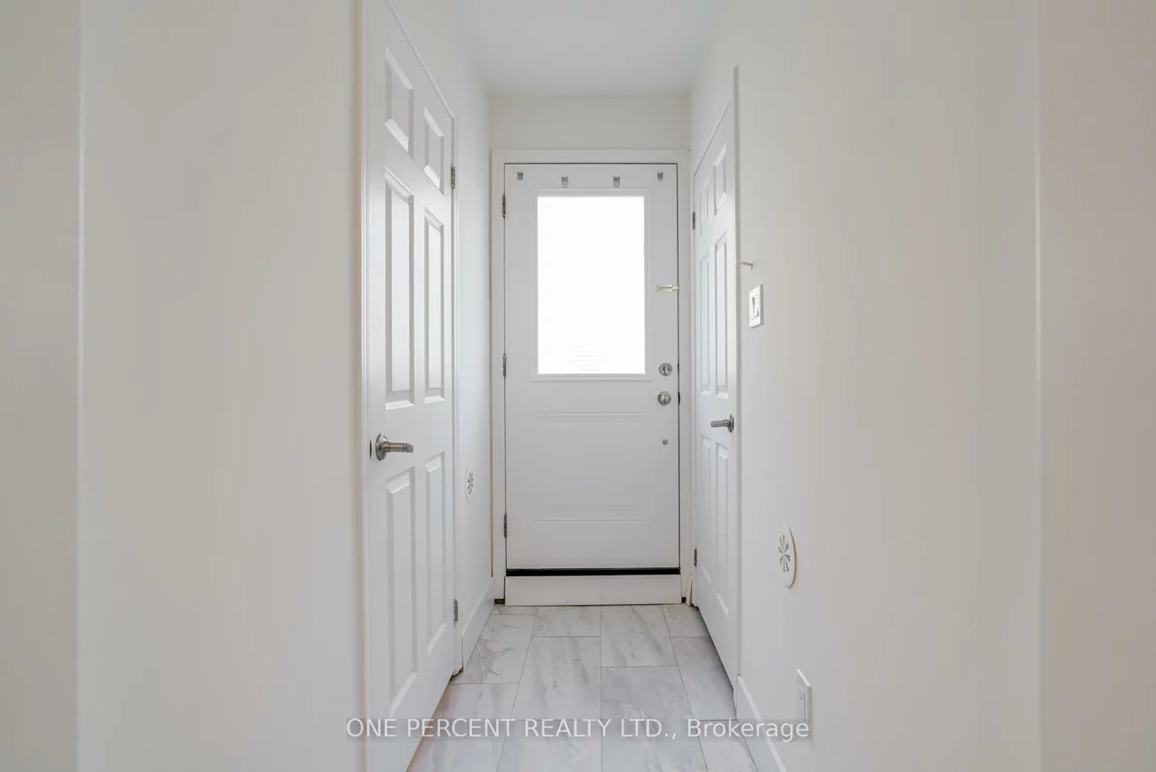 25, Coneflower, Westminster-Branson, Toronto