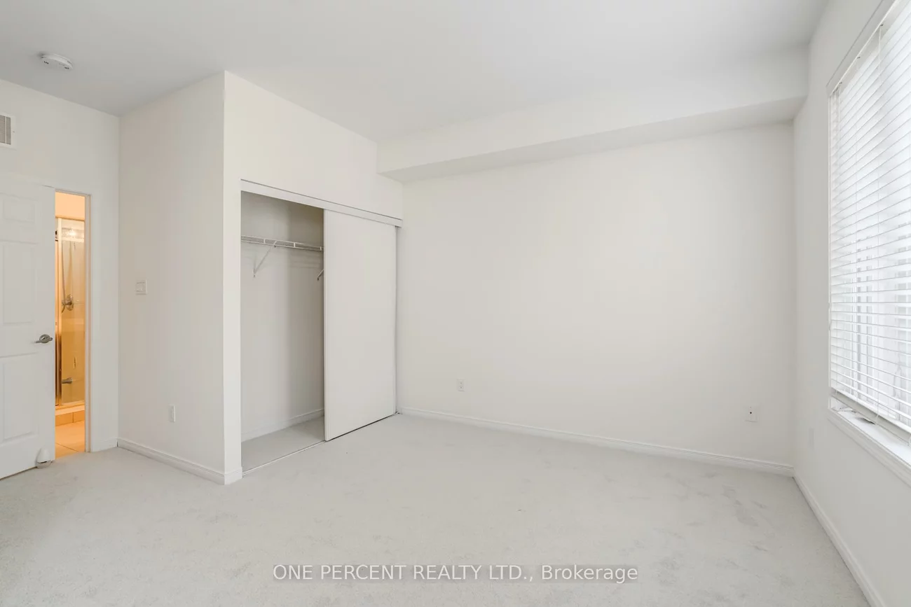 25, Coneflower, Westminster-Branson, Toronto