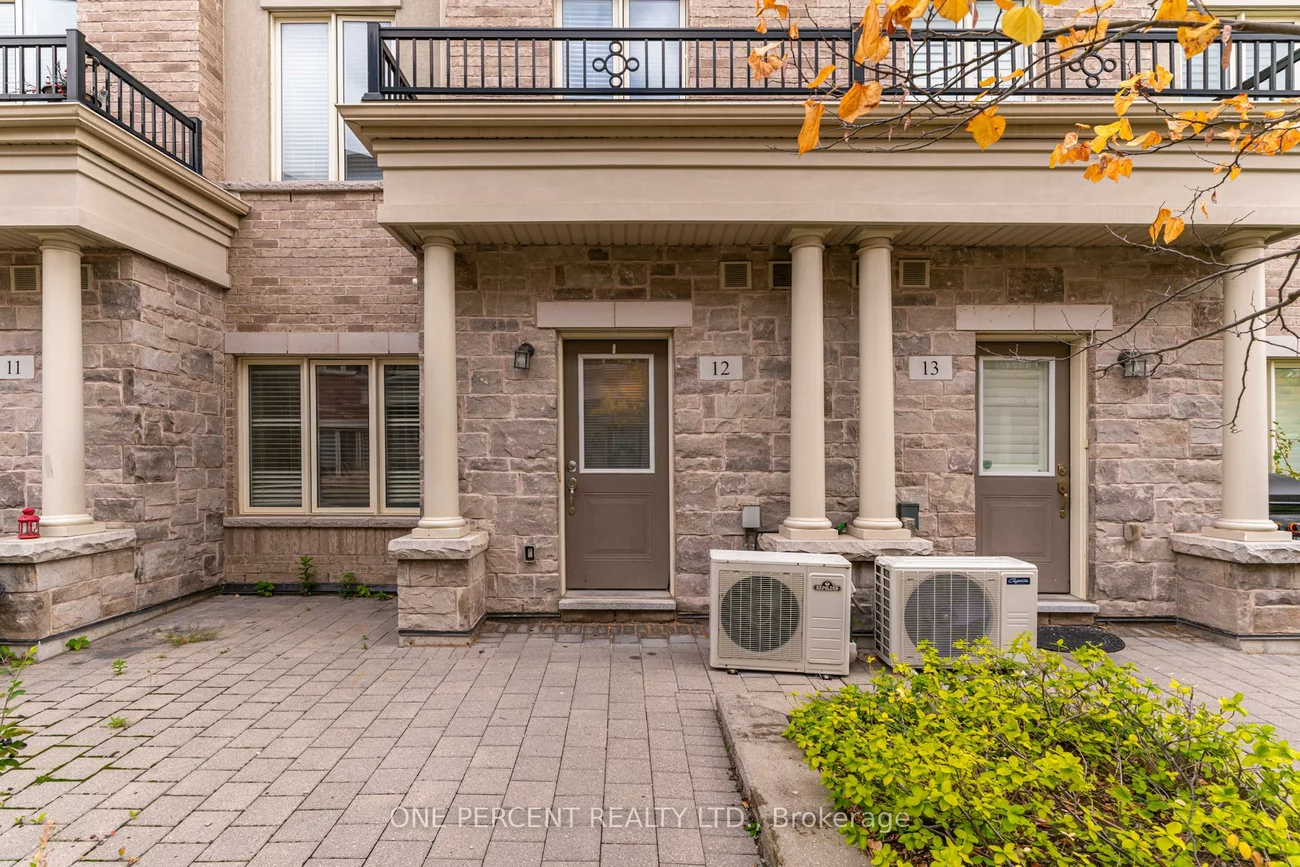 25, Coneflower, Westminster-Branson, Toronto