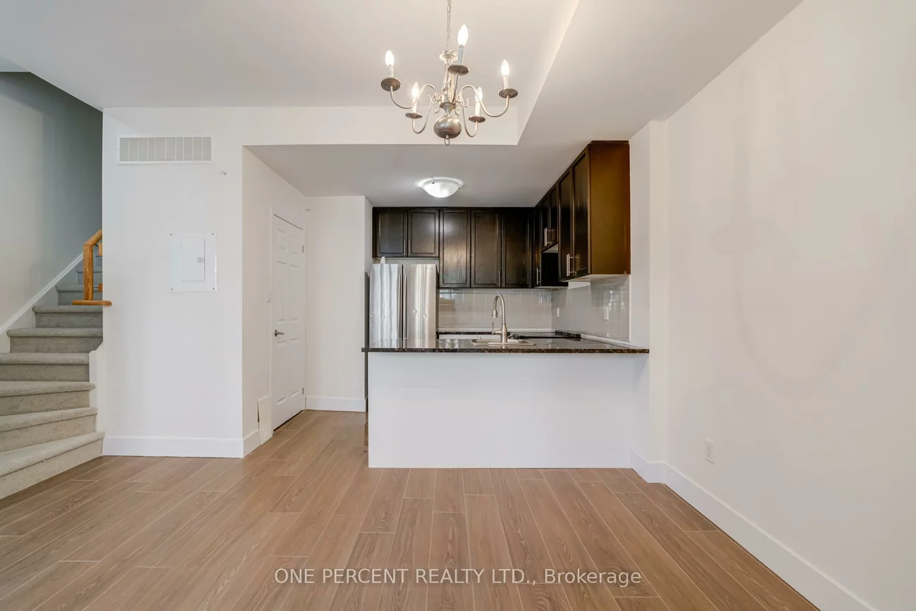 25, Coneflower, Westminster-Branson, Toronto