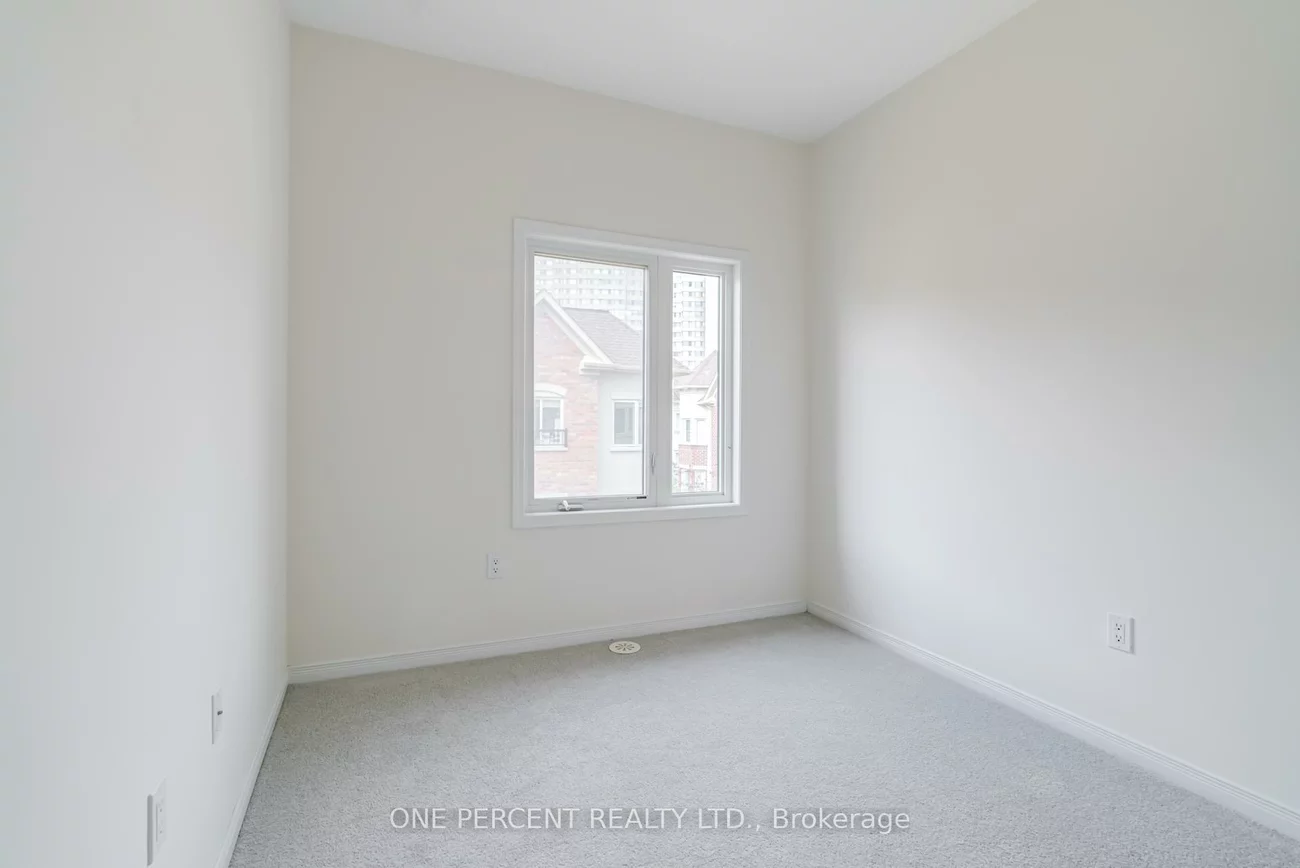 25, Coneflower, Westminster-Branson, Toronto