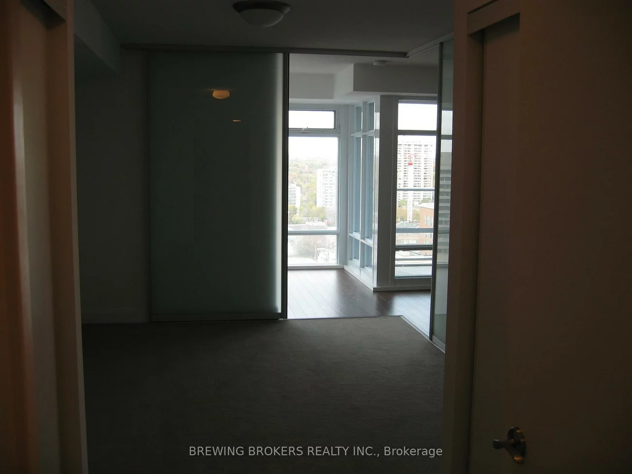 2191, Yonge, Mount Pleasant West, Toronto