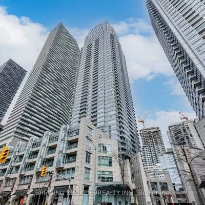 Condo Apartment, For Sale 2191, Yonge, Mount Pleasant West, Toronto