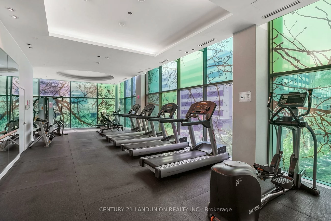 38, Grenville, Bay Street Corridor, Toronto