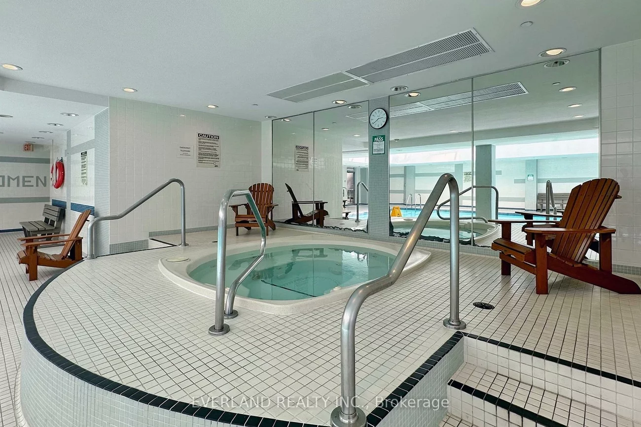 72, Esther Shiner, Bayview Village, Toronto
