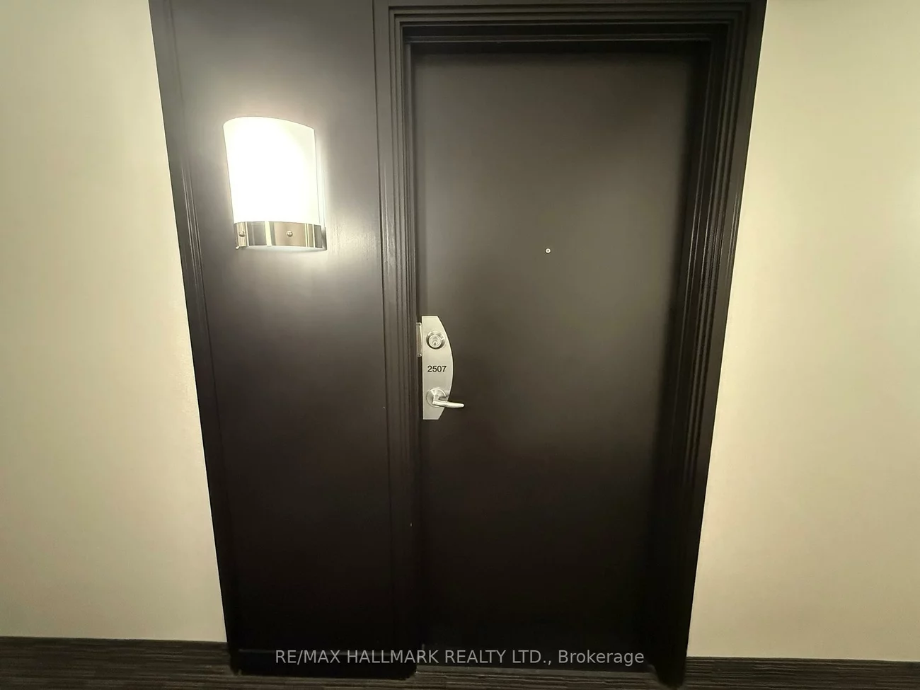 33, Sheppard, Willowdale East, Toronto