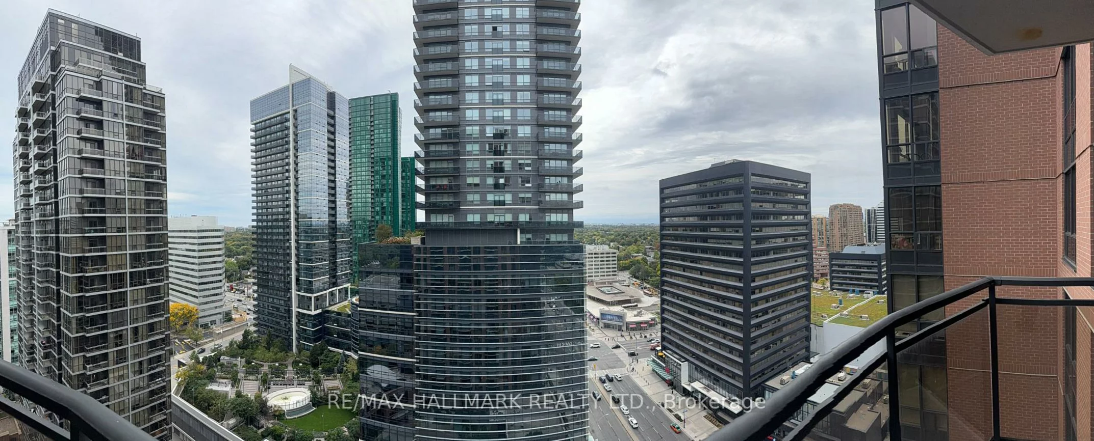 33, Sheppard, Willowdale East, Toronto