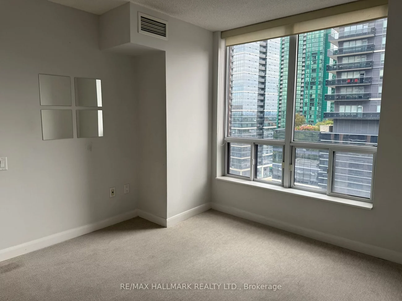 33, Sheppard, Willowdale East, Toronto