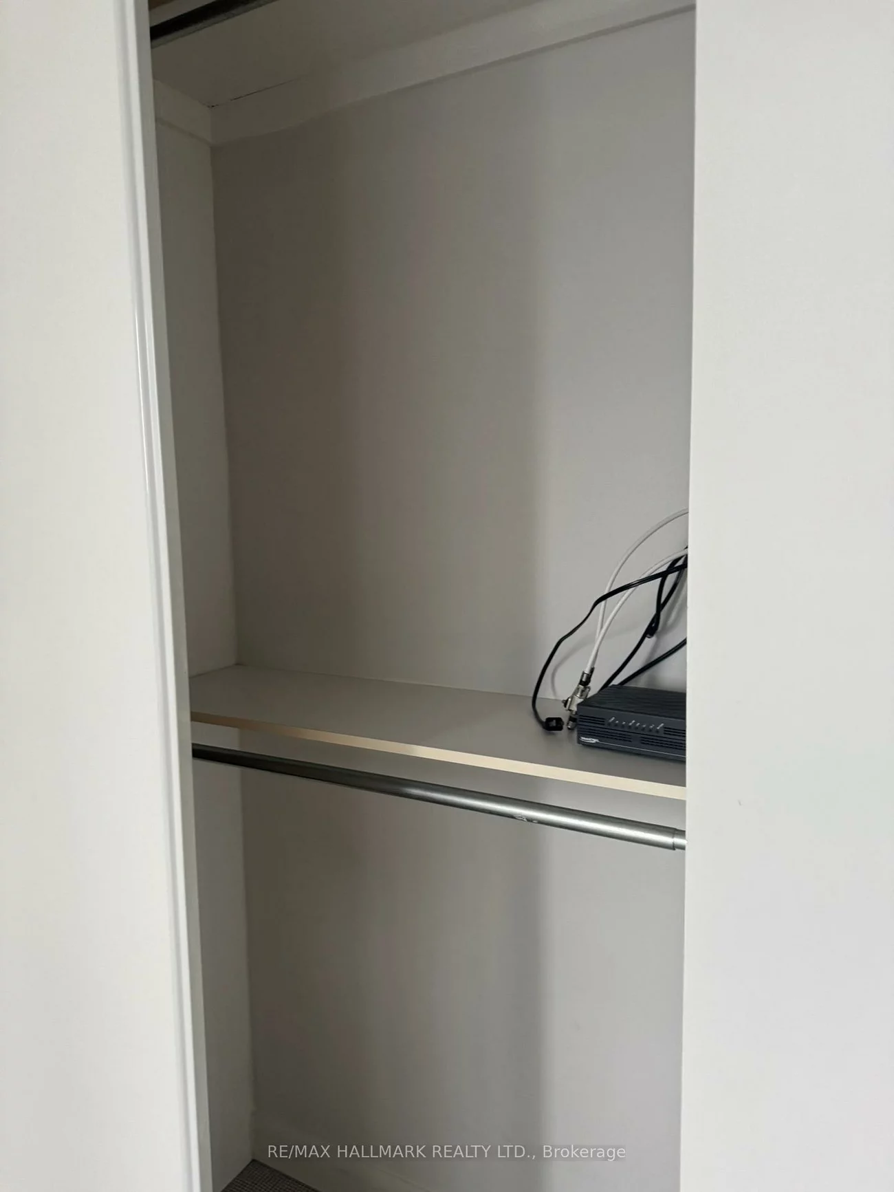 33, Sheppard, Willowdale East, Toronto