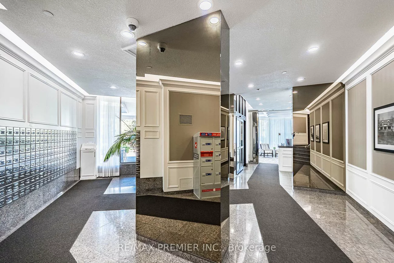 75, Graydon Hall, Parkwoods-Donalda, Toronto