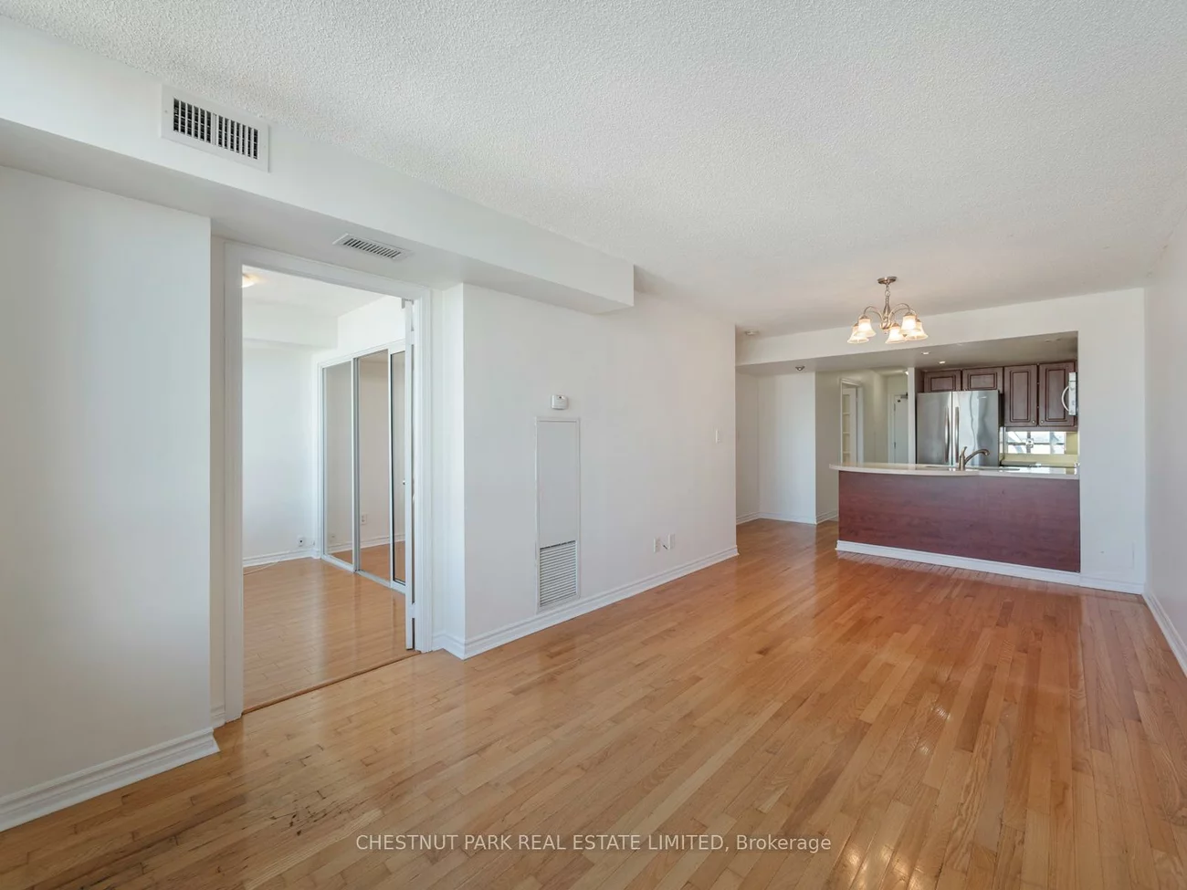 1, Rean, Bayview Village, Toronto